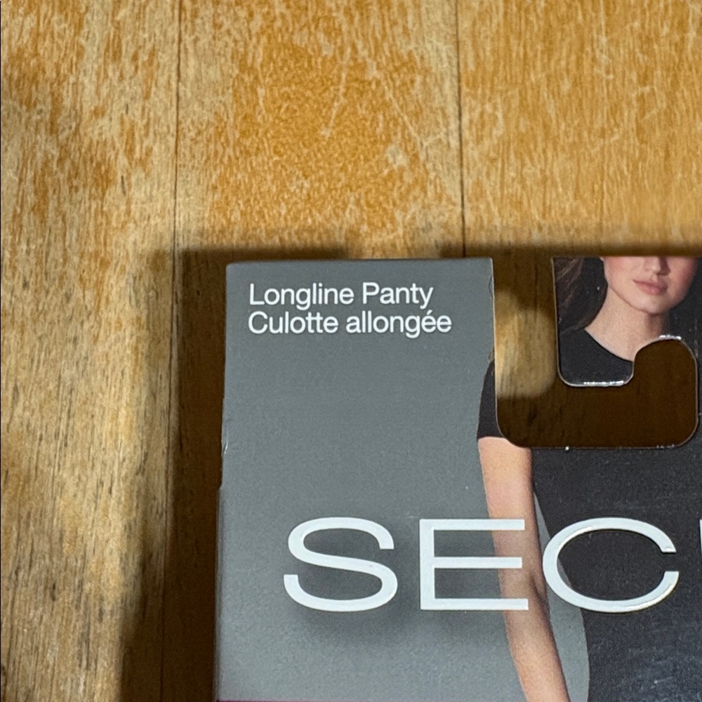 NWT 2 pairs of Secret Collection longline pantyhose - Picture 4 of 5